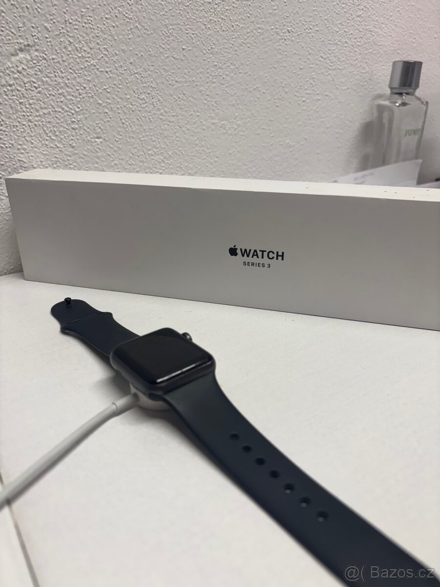 Apple watch series 3