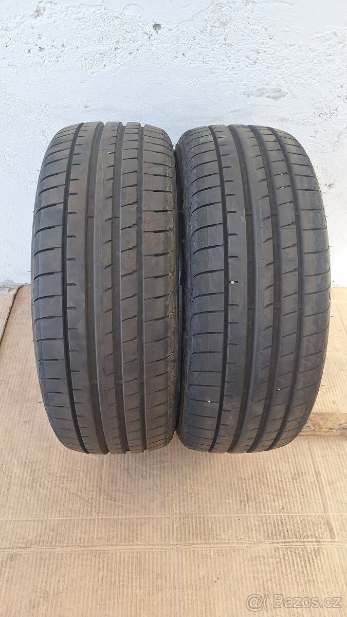 2ks letní pneu Goodyear 205/45 R17 6+mm