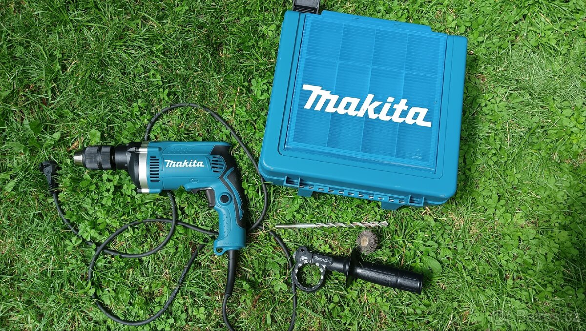 příklepová vrtačka Makita