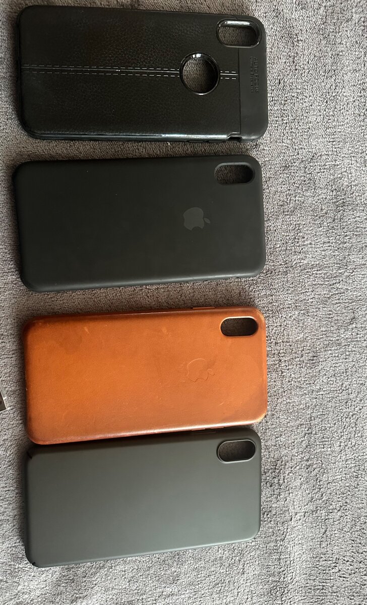 Prodám originální kryty na iPhone 10 max