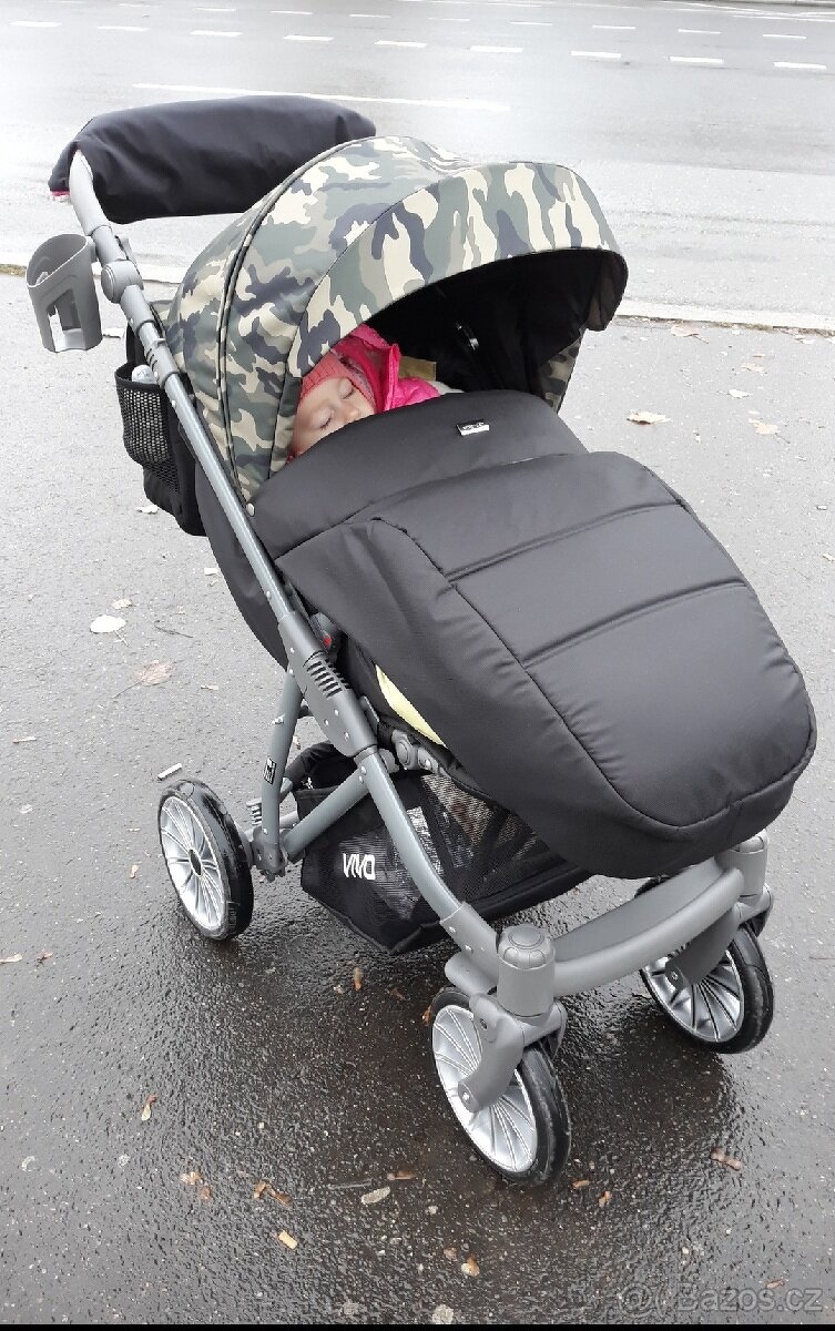 Sportovní kočárek Vivo expander military