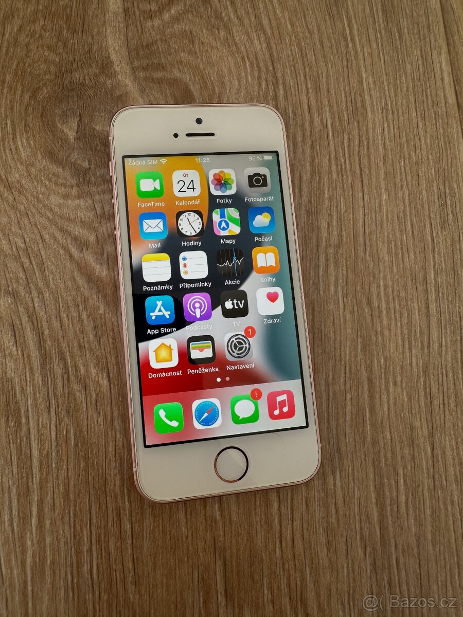 Apple iPhone SE 1. Generace 32GB