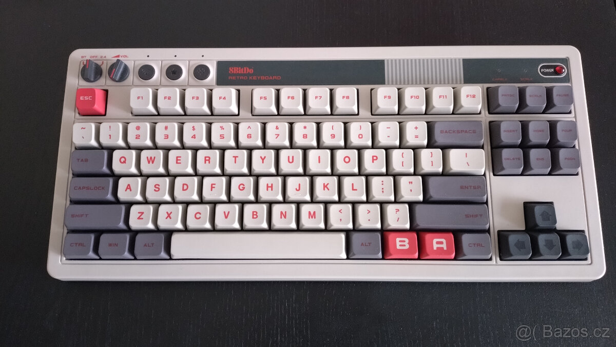 Klávesnice k PC - 8BitDo Retro Mechanical Keyboard