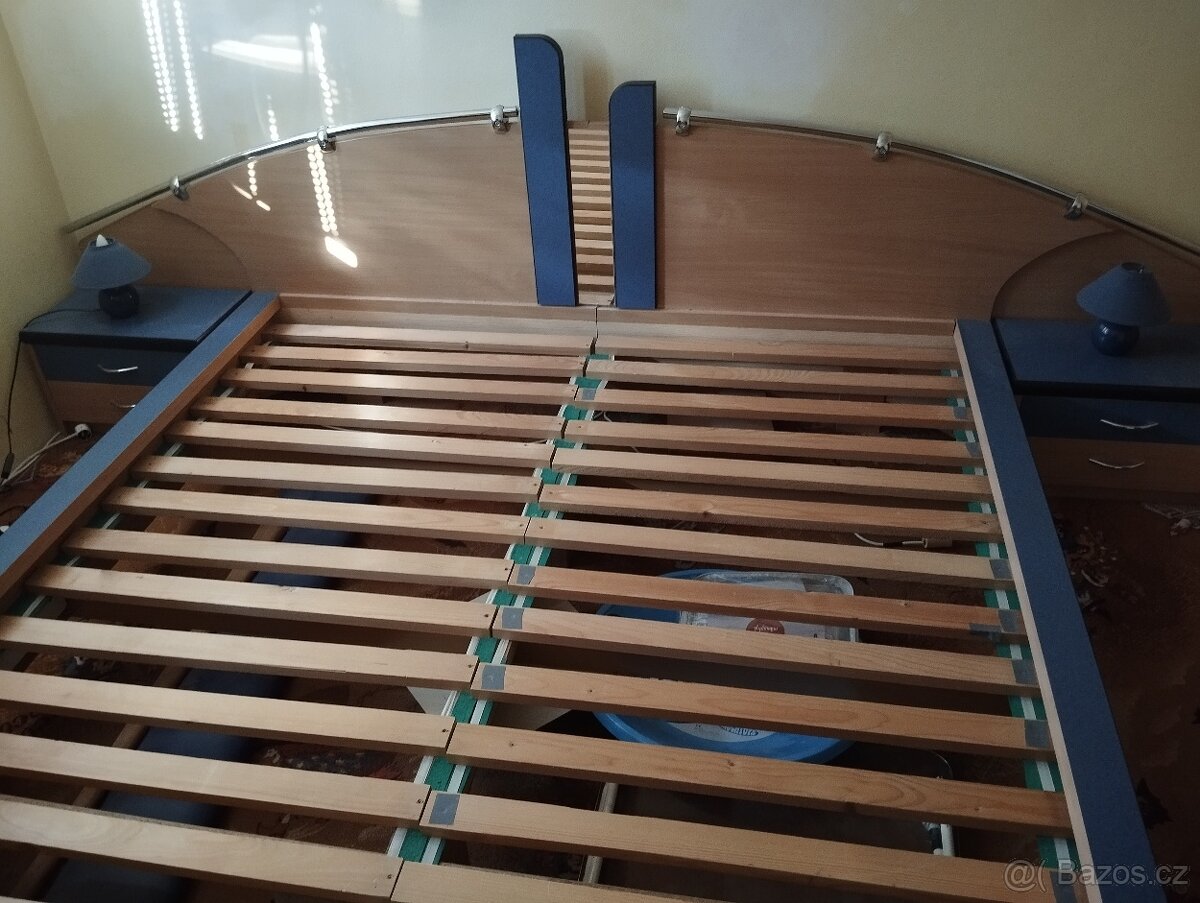 Manželská postel 180x200