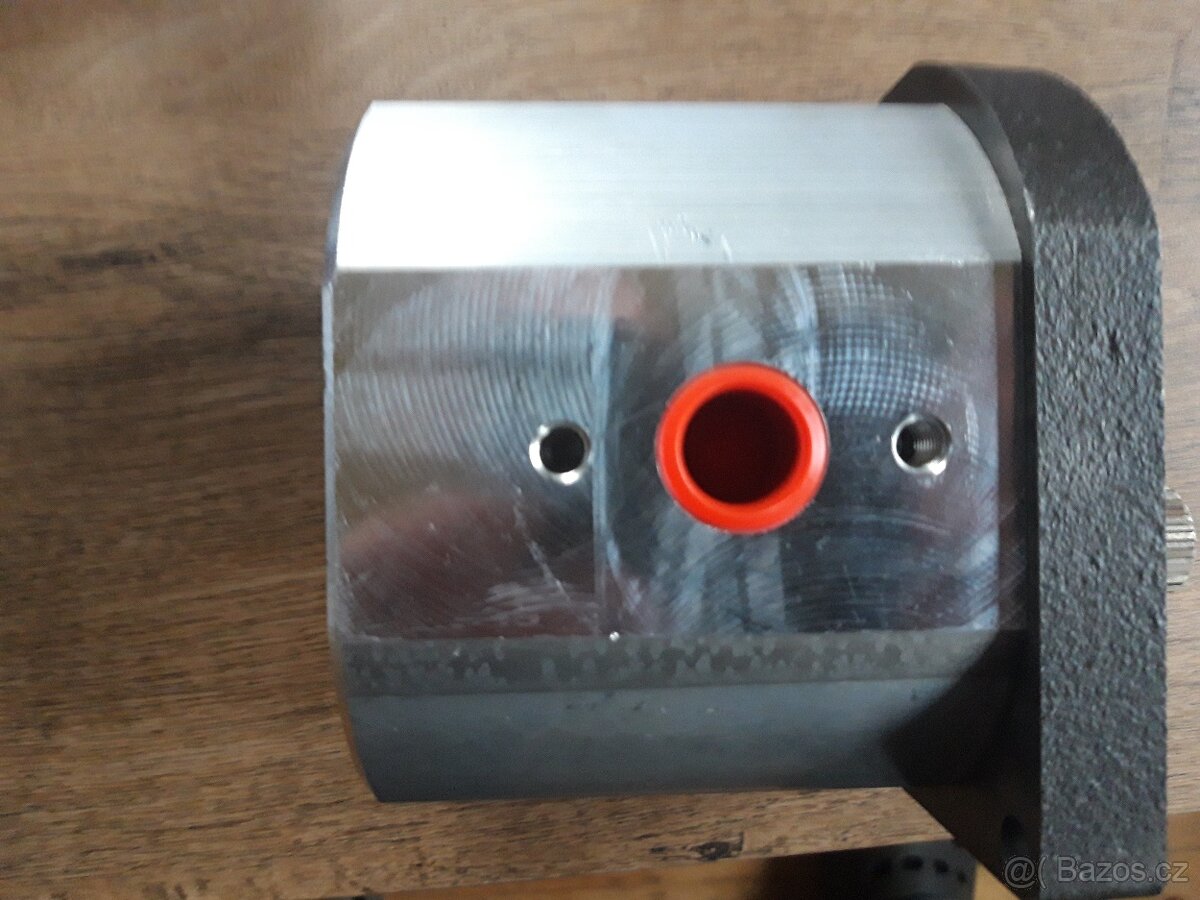Čerpadlo řízení Zetor PZS-UD-20