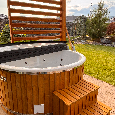 Hot tub/ koupací káď/ vířivka/ koupací sud