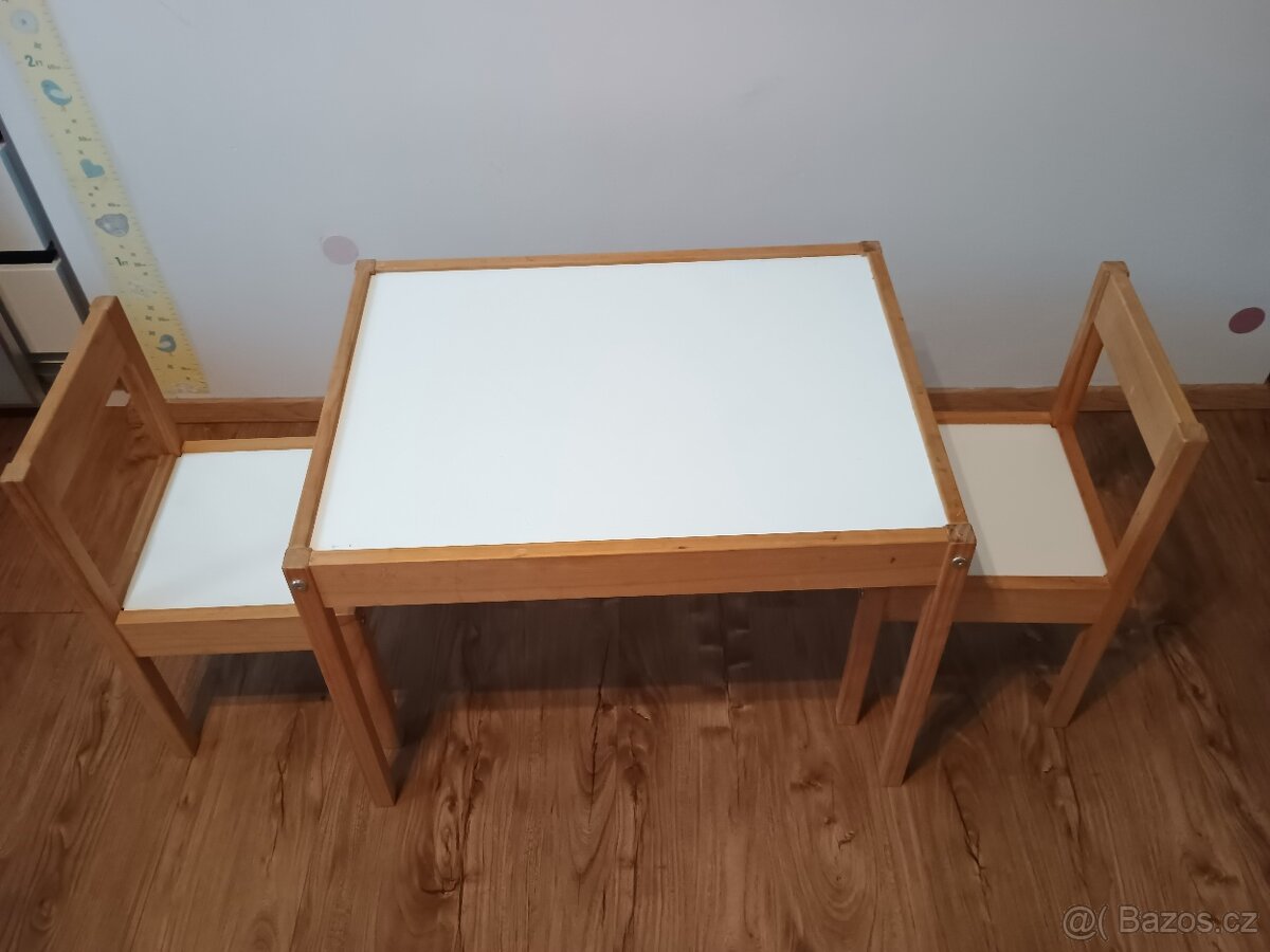 Prodám dětský stoleček IKEA a dvě židle