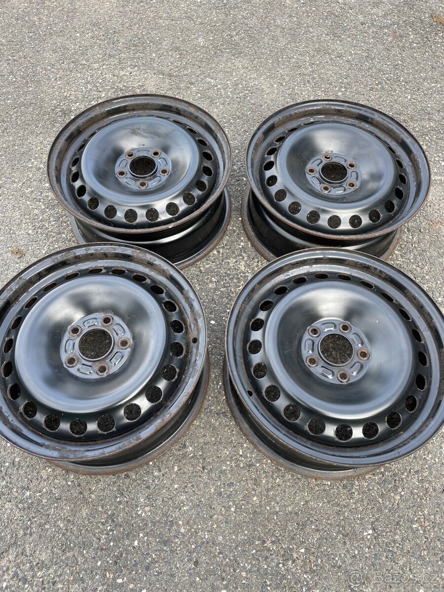4 ks použ. plech disk Volvo 6,5x16
