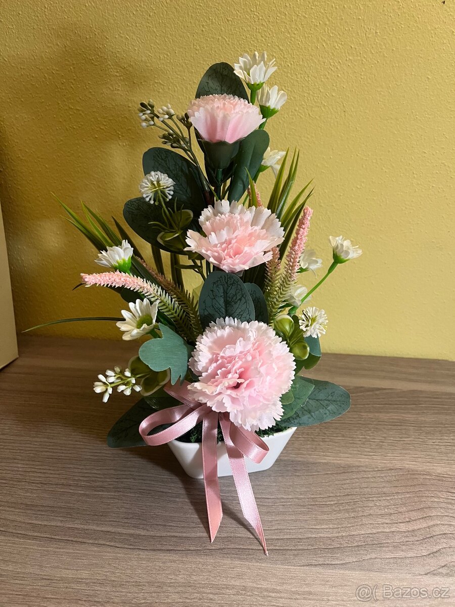 Celoroční dekorace