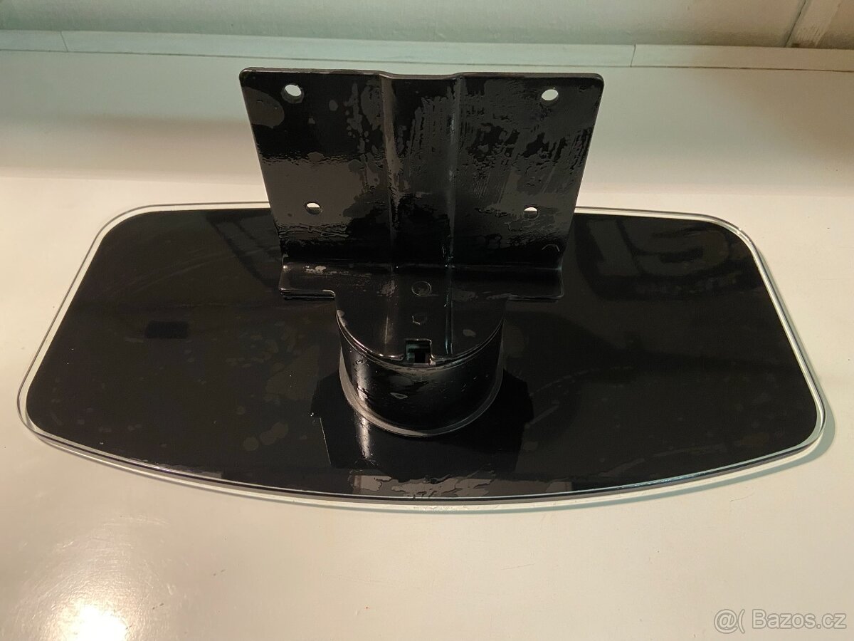 Podstavec pod TV Philips