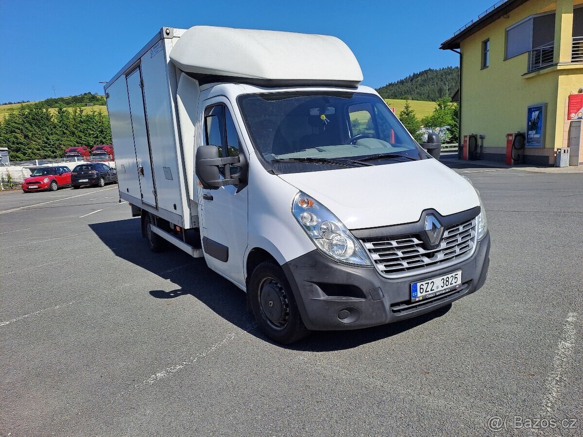 Renault Master skřín nová STK