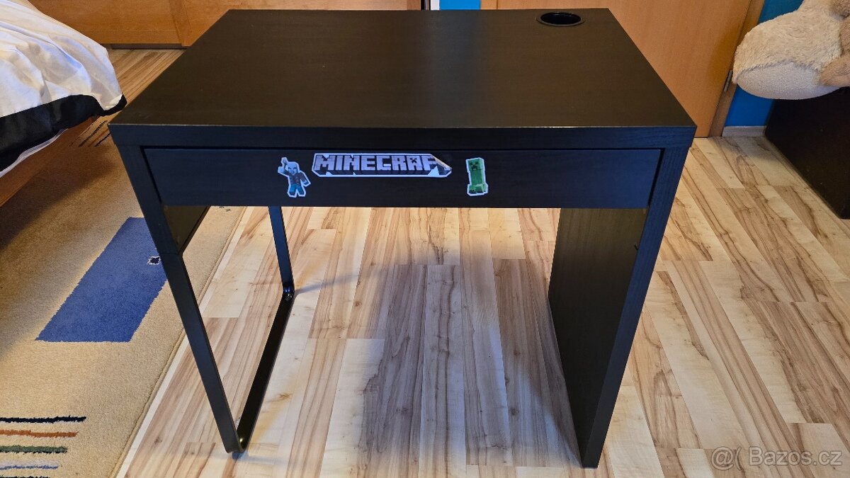 Psací stůl Micke Ikea - černohnědý