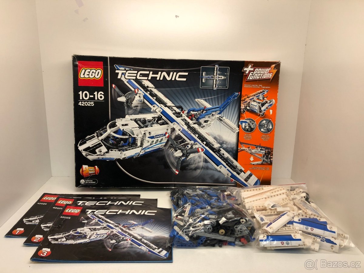 Lego Technic 42025 Nákladní letadlo