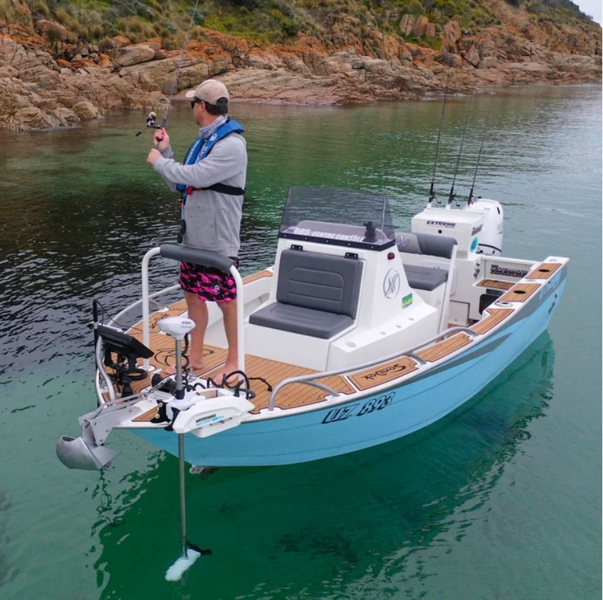 PRODÁM TROLLINGOVÝ MOTOR WATERSNAKE GEO-SPOT GPS 80LB 78″