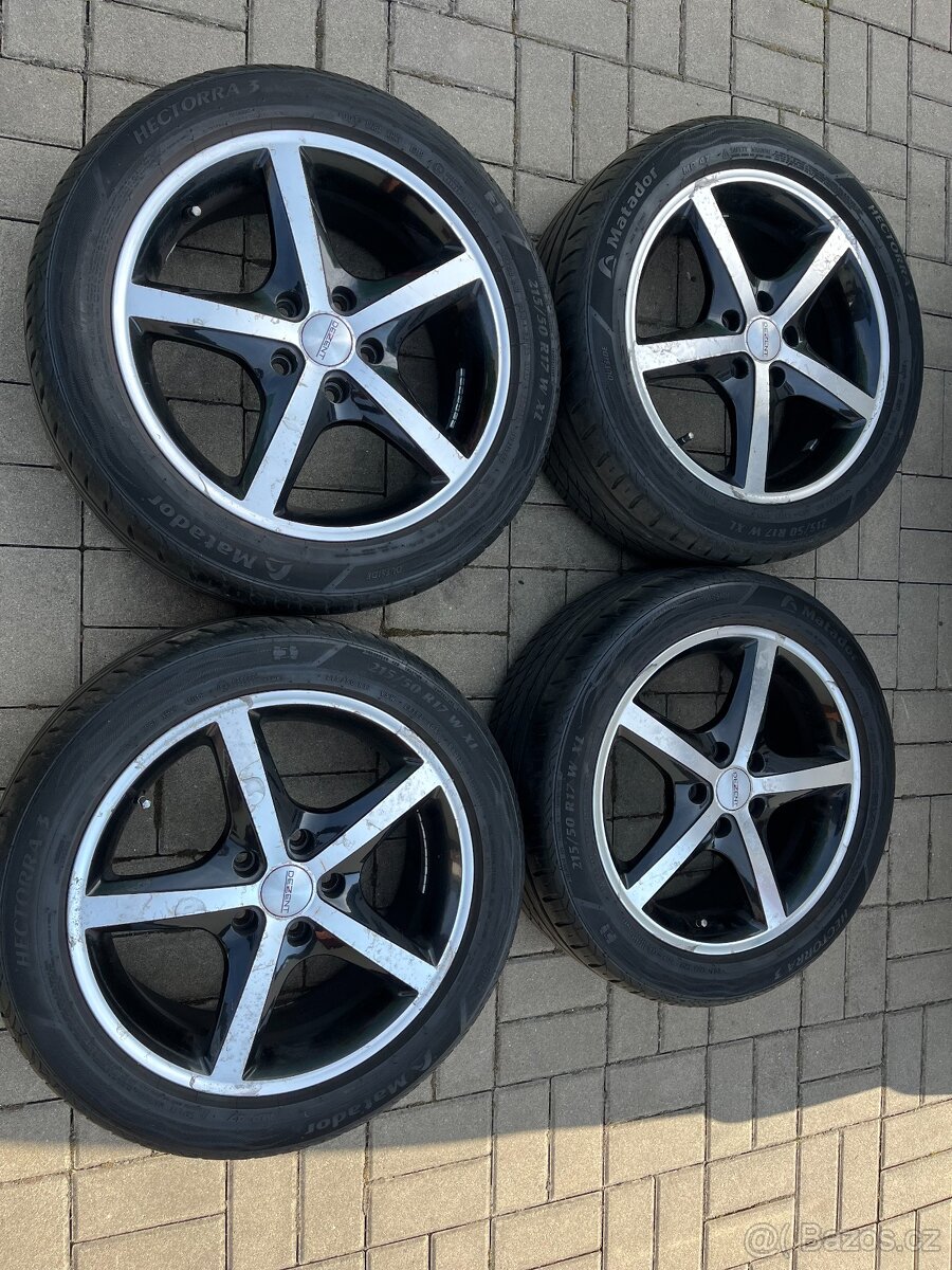 4x litá kola 5x114 R17, letní pneu 70%