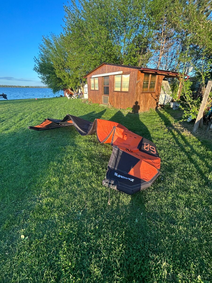 Slingshot kite Machine v1 9m + bar