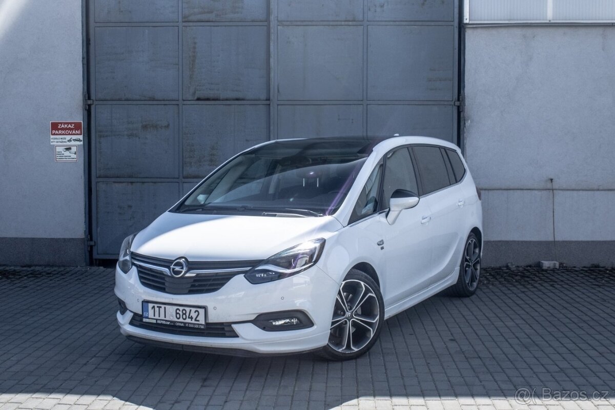 Opel Zafira OPC