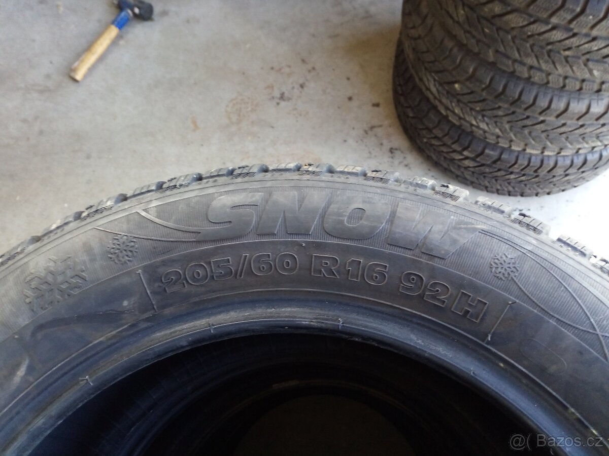 Kormorán Snow 205/60r16
