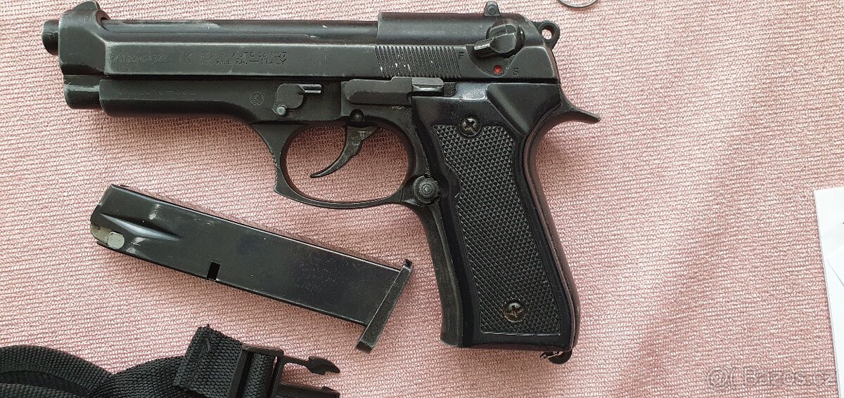 Plynová pistole 9 mm Bereta