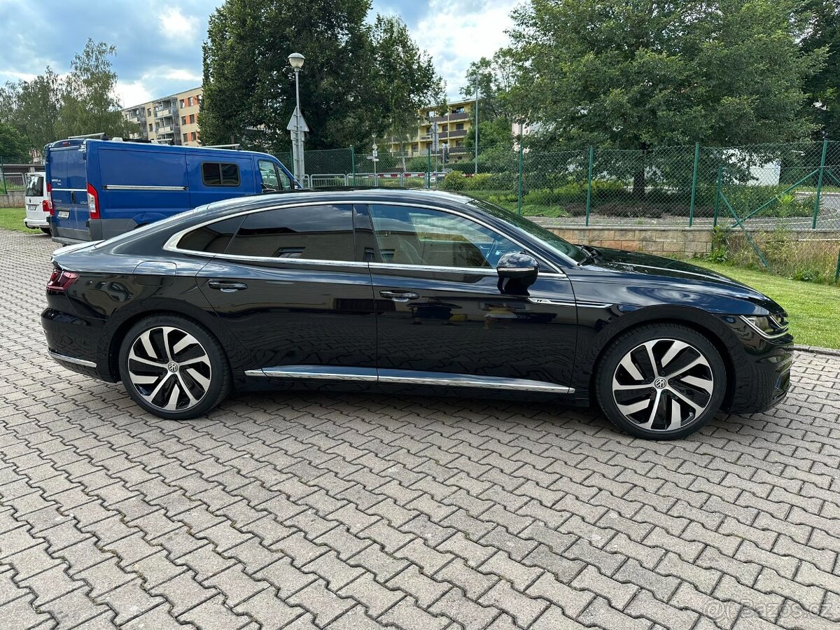 Volkswagen Arteon R-LINE 2.0 TSI 140K