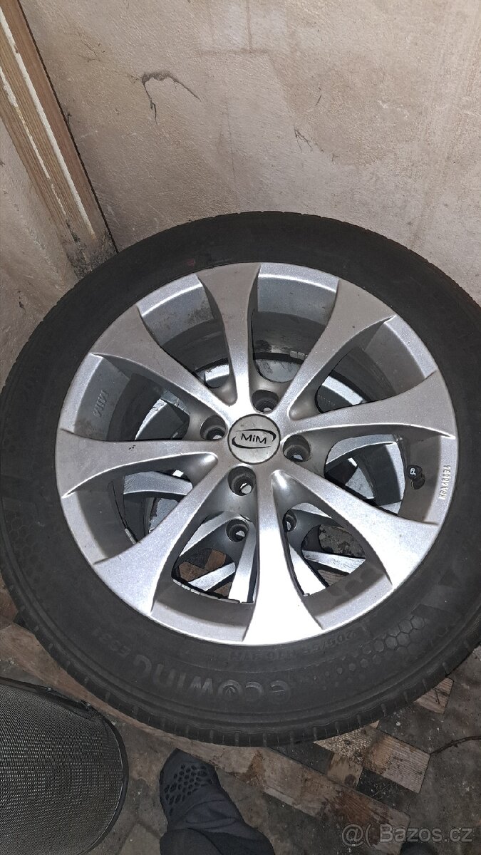 Alu MiM + letní pneu 205/55 R 16 Kumho 4x