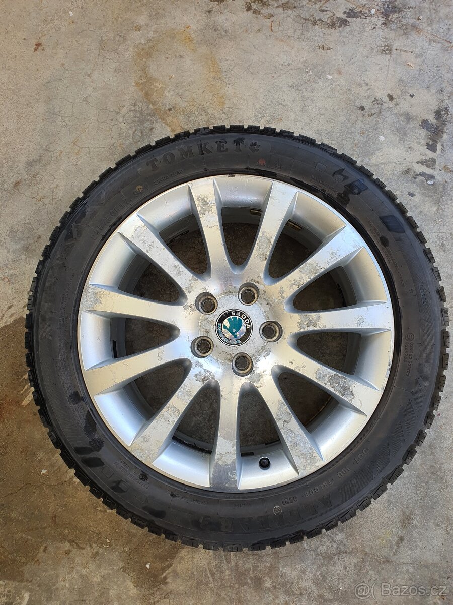 Škoda Ronal 5x112 r17 litá kola s celoročními pneu