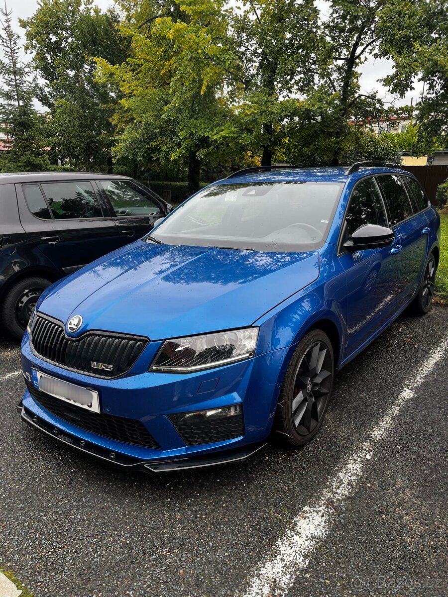 Octavia 3 RS přední lipo nové