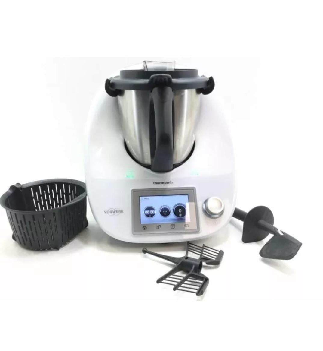 Prodám Thermomix TM05 s příslušenstvím