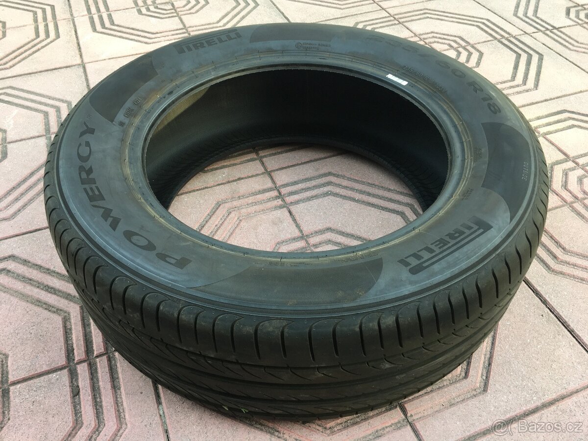 PIRELLI POWERGY 235/60 R18 103V