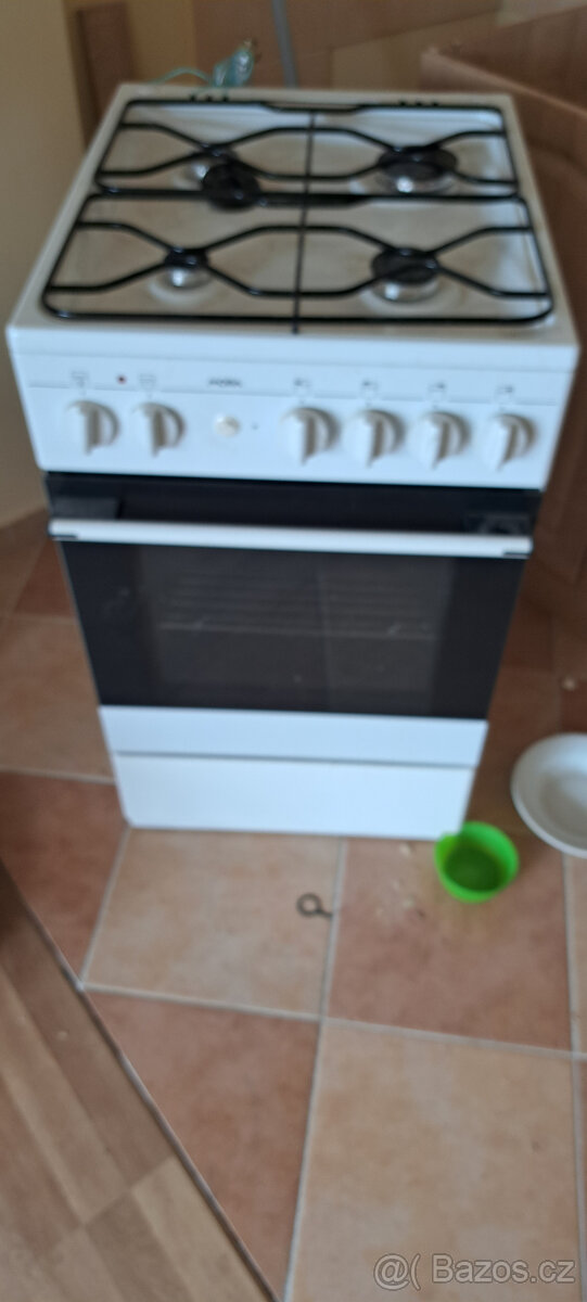 Kombinovaný sporák