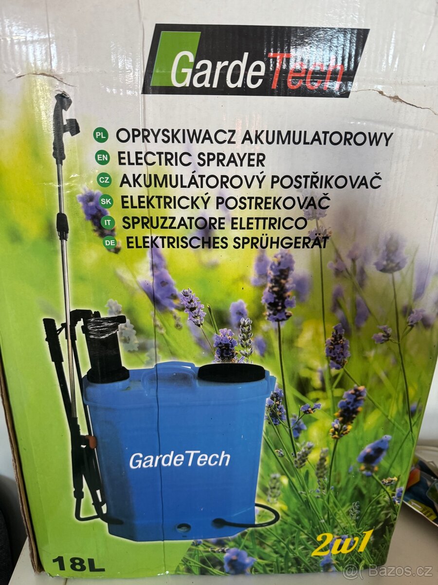 AKU postřikovač