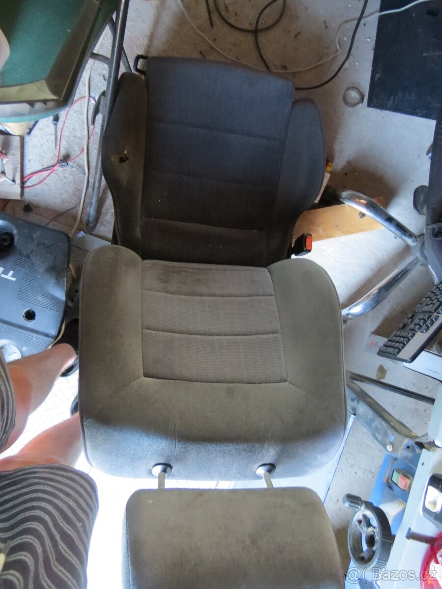 Sedačka Jetta mk2