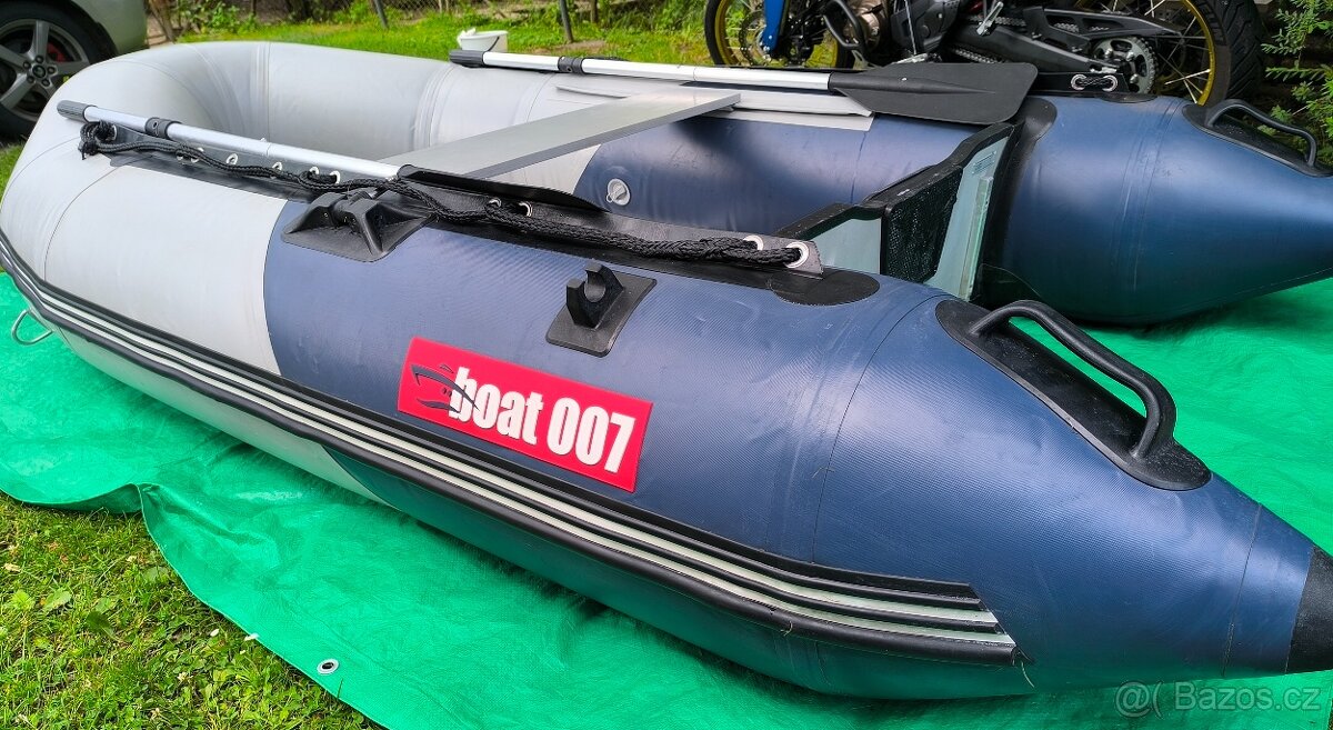 Prodám nafukovací člun BOAT 007