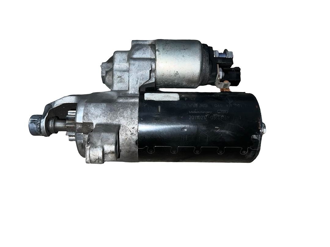 Startér 06E911021D z vozu Audi A7 4G r.v. 2011