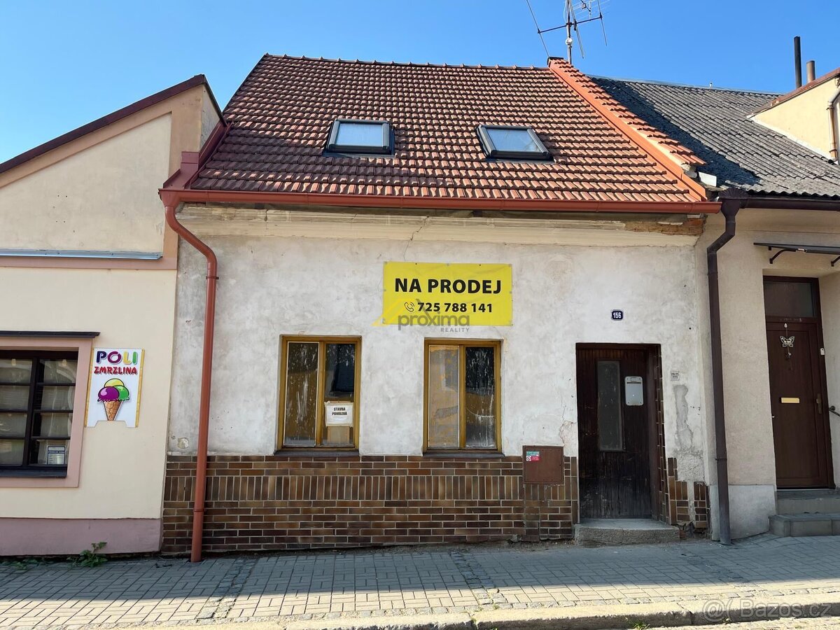 Prodej domu pro tři bytové jednotky, ul. Dlouhá, Kaplice