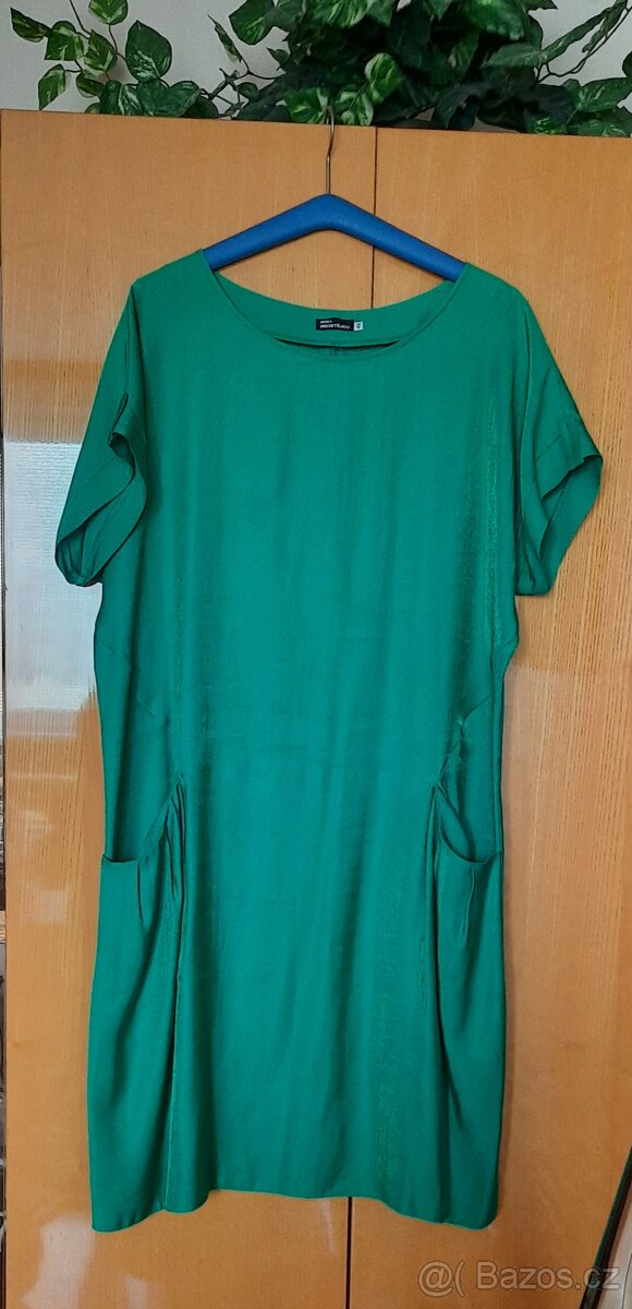 Nové, dámské, zelené šaty, viskoza, Móda Prostějov, vel.48