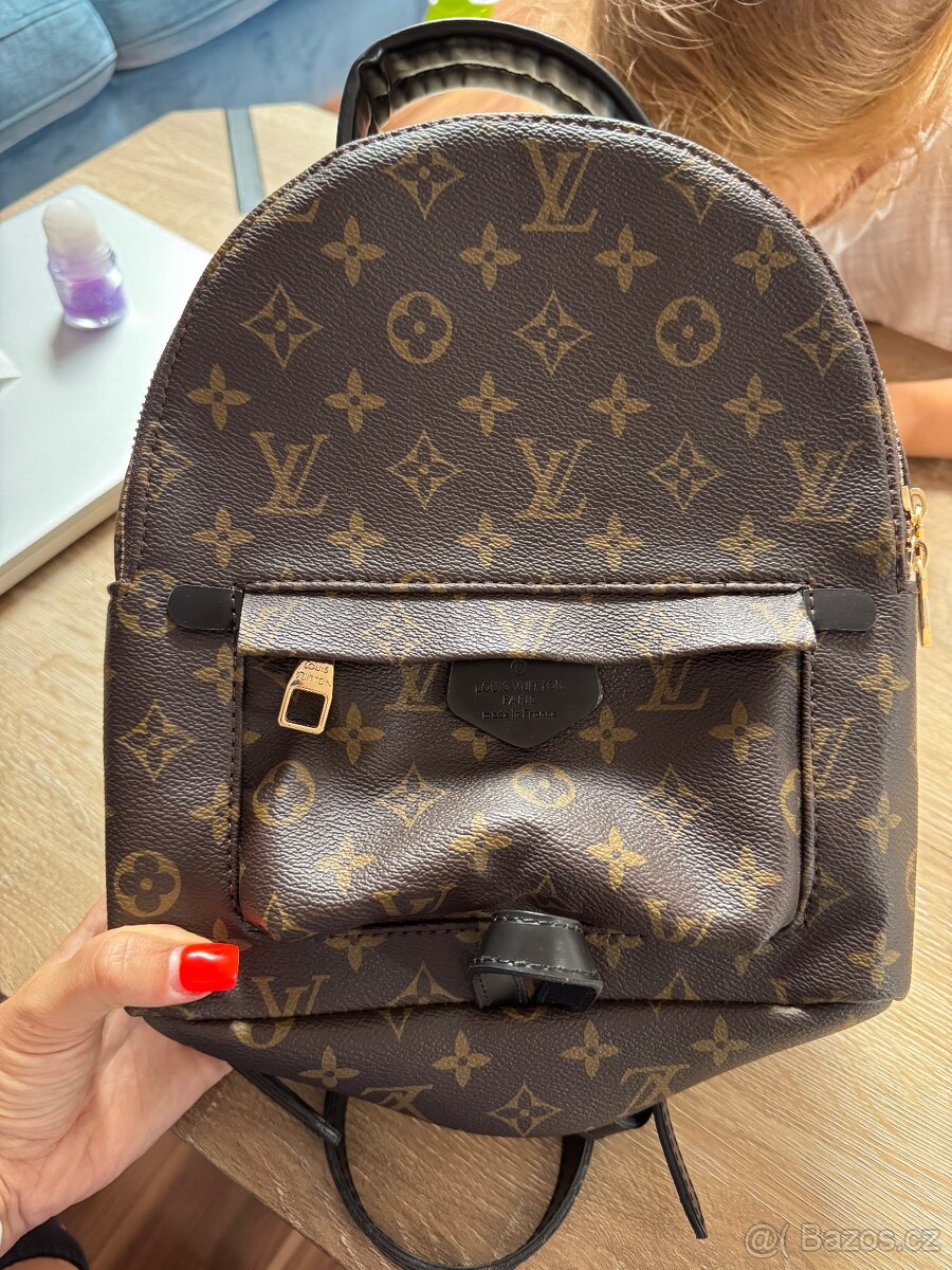 Batoh LV