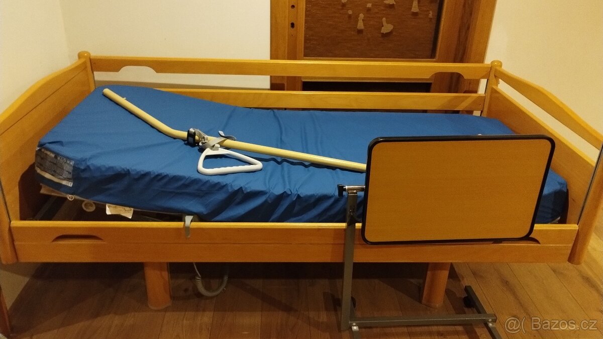 Elektrická polohovací postel