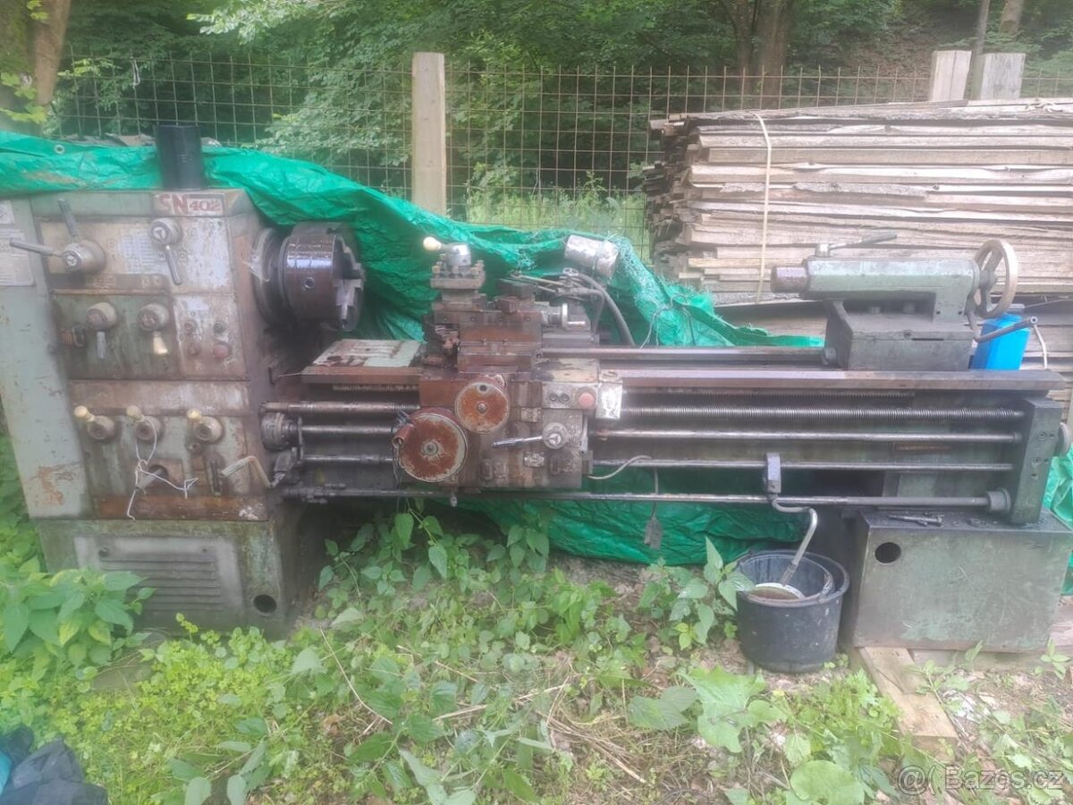 Hrotový soustruh ARAD SN 402