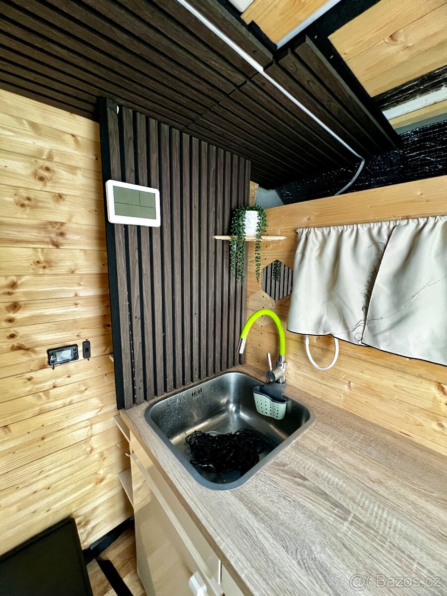 OBYTNÉ FIAT DUCATO 2.8 JTD / OBYTNÁ DODÁVKA