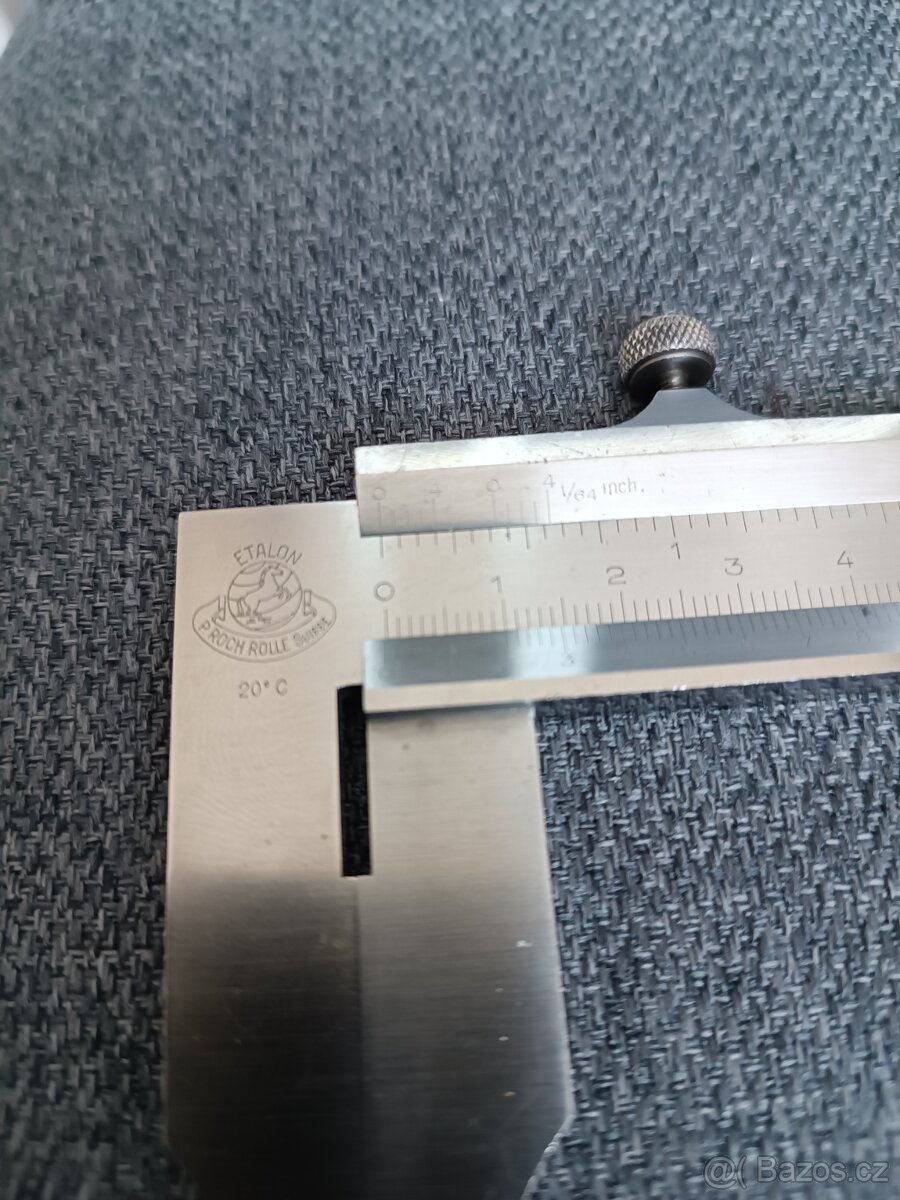 švýcarské posuvné měřítko