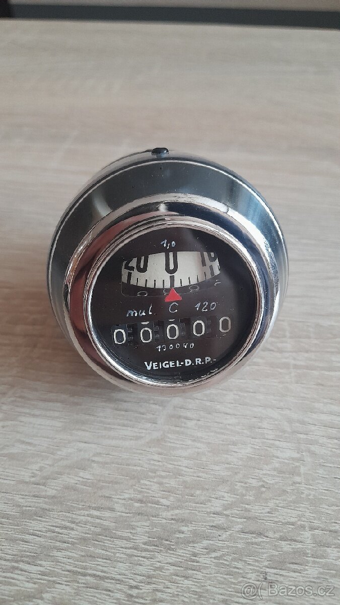 Válečkový tachometr Veigel replika 40 mm