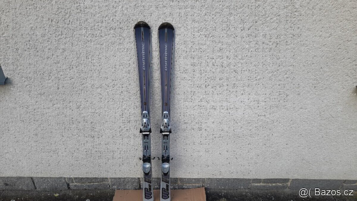 Carvingové lyže Dynamic 150 cm