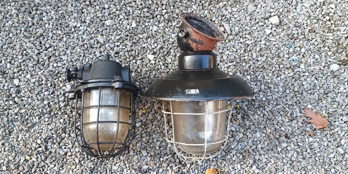 2X Originální industriální lampa z 60let.