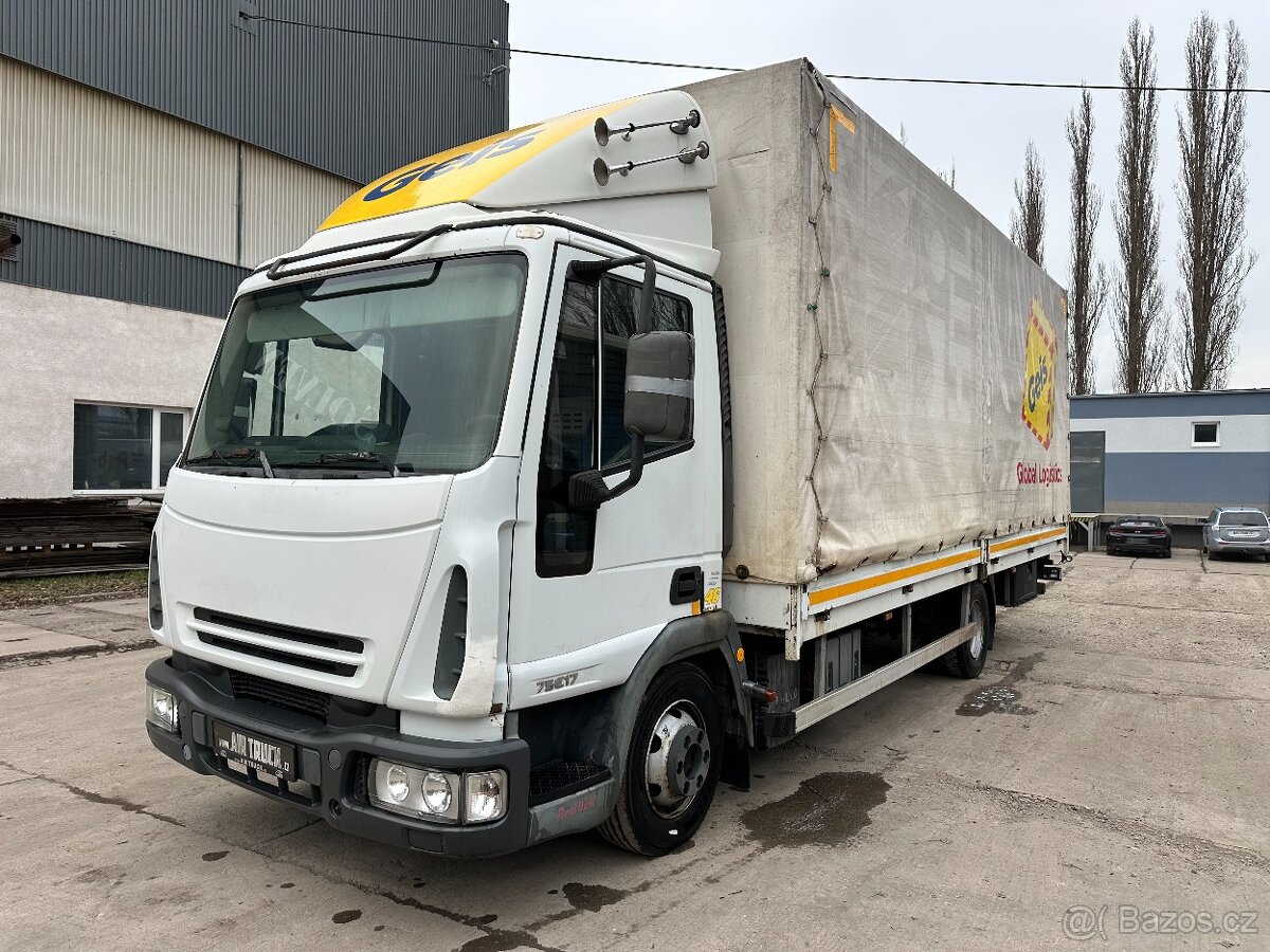 Iveco EUROCARGO 75E17 PLACHTA ČELO E3