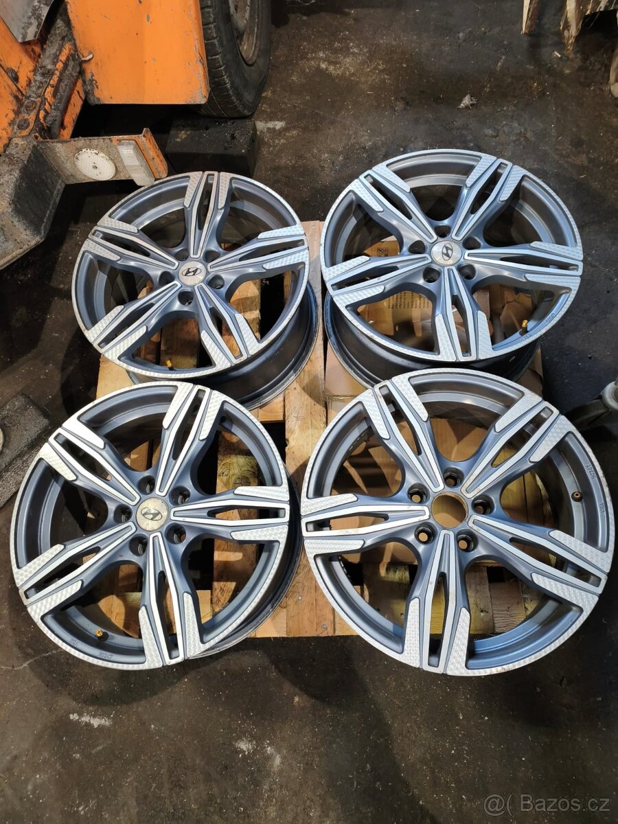Alu kola R18 5x114,3 ET40