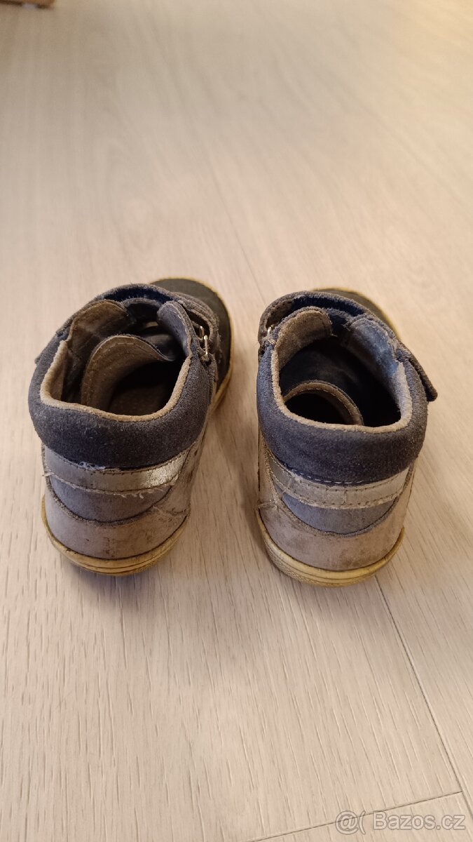 Celoroční boty Boots4U vel. 26