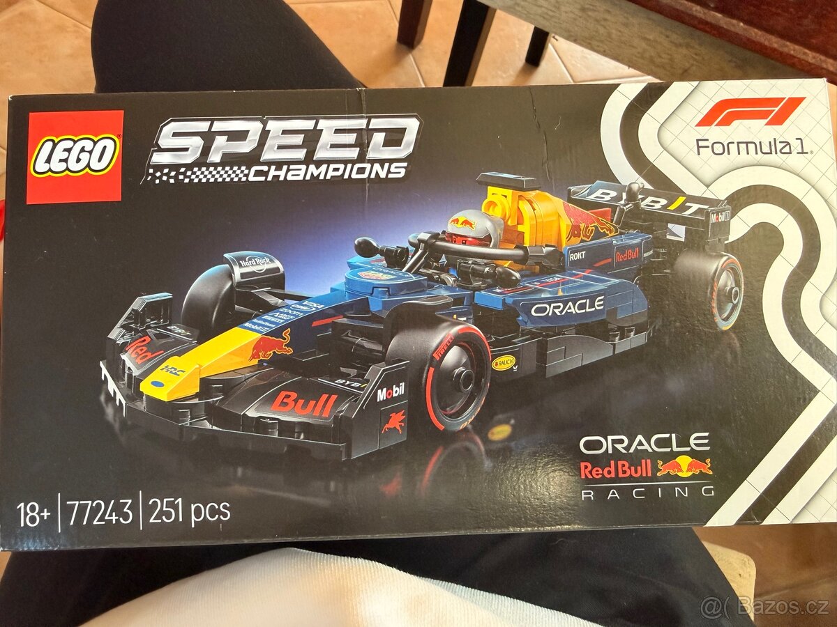 Lego 77243 Formule1 RedBull