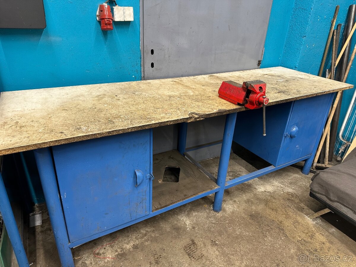 Dílenský stůl - ponk