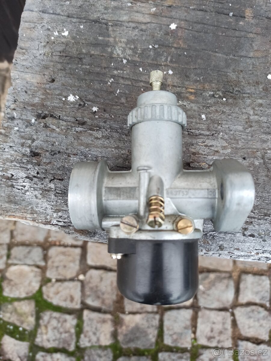 Karburátor Jikov na MF 70
